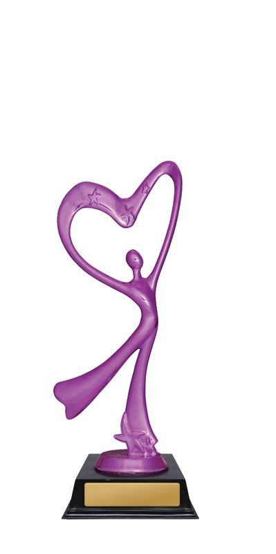 D37
