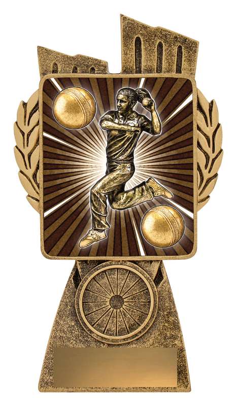 Lynx – Cricket Female Bowler